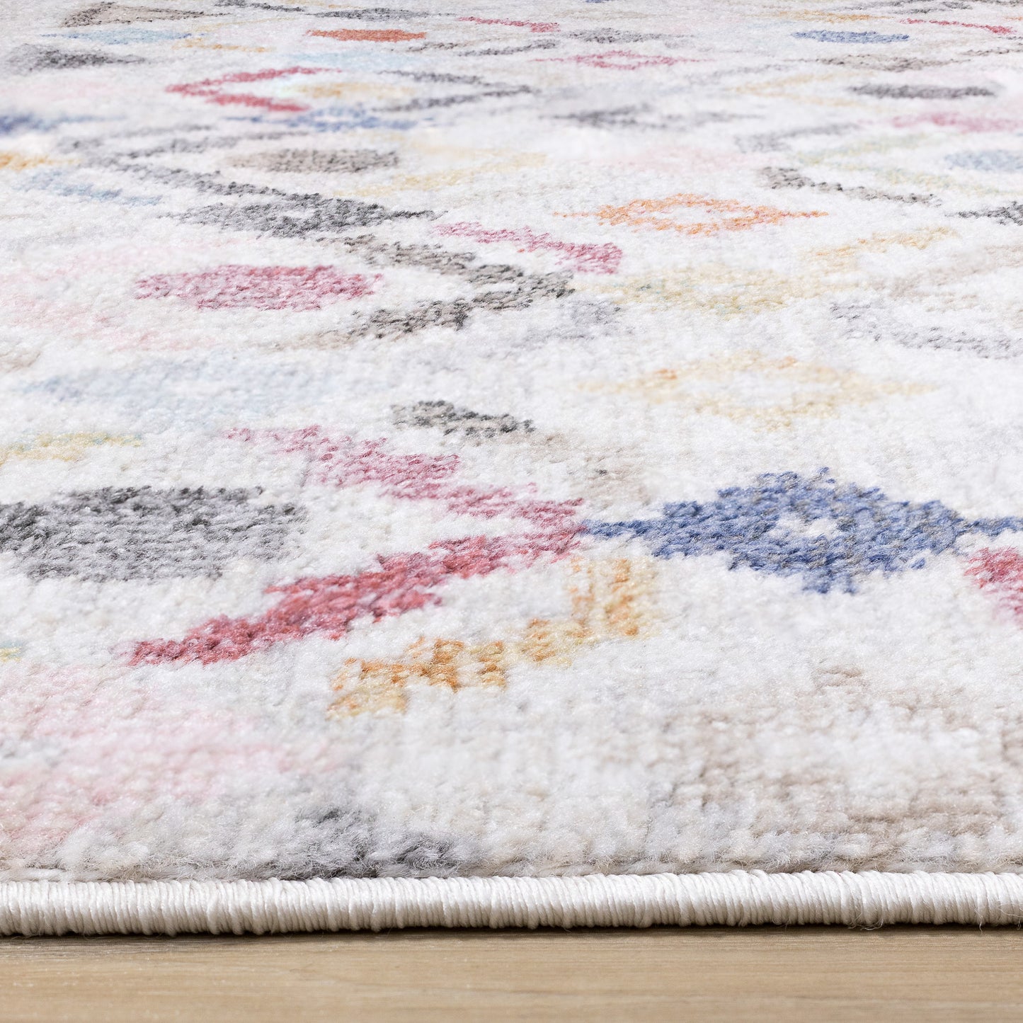 Alfombra tribal del suroeste teñida en color crema