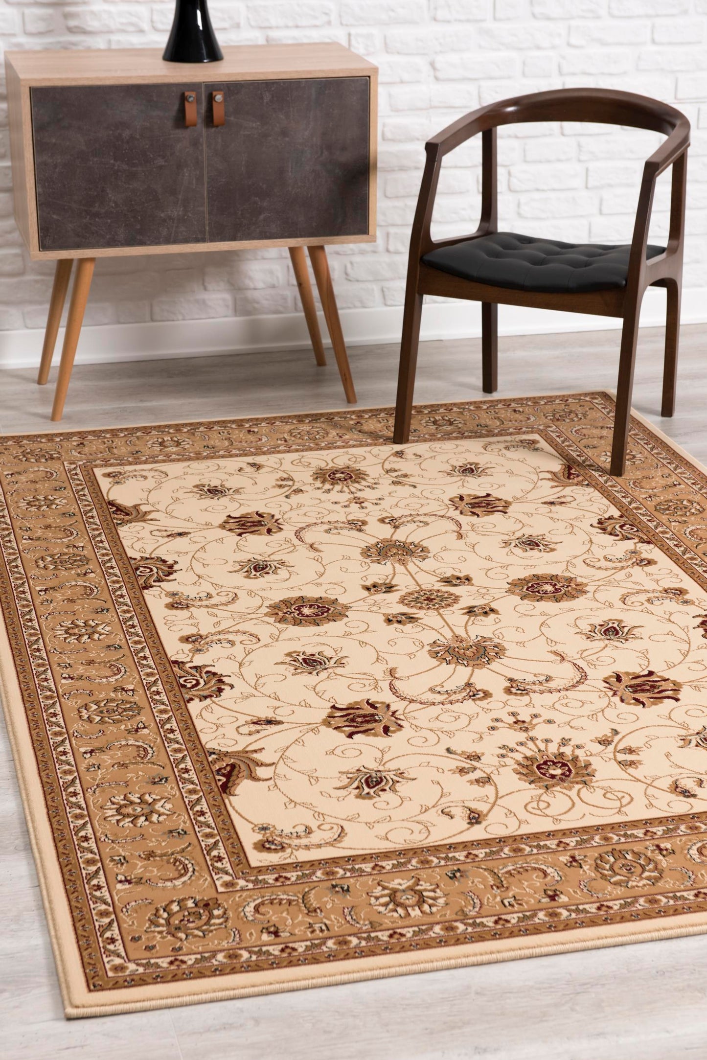 Tapis persan traditionnel beige majestueux