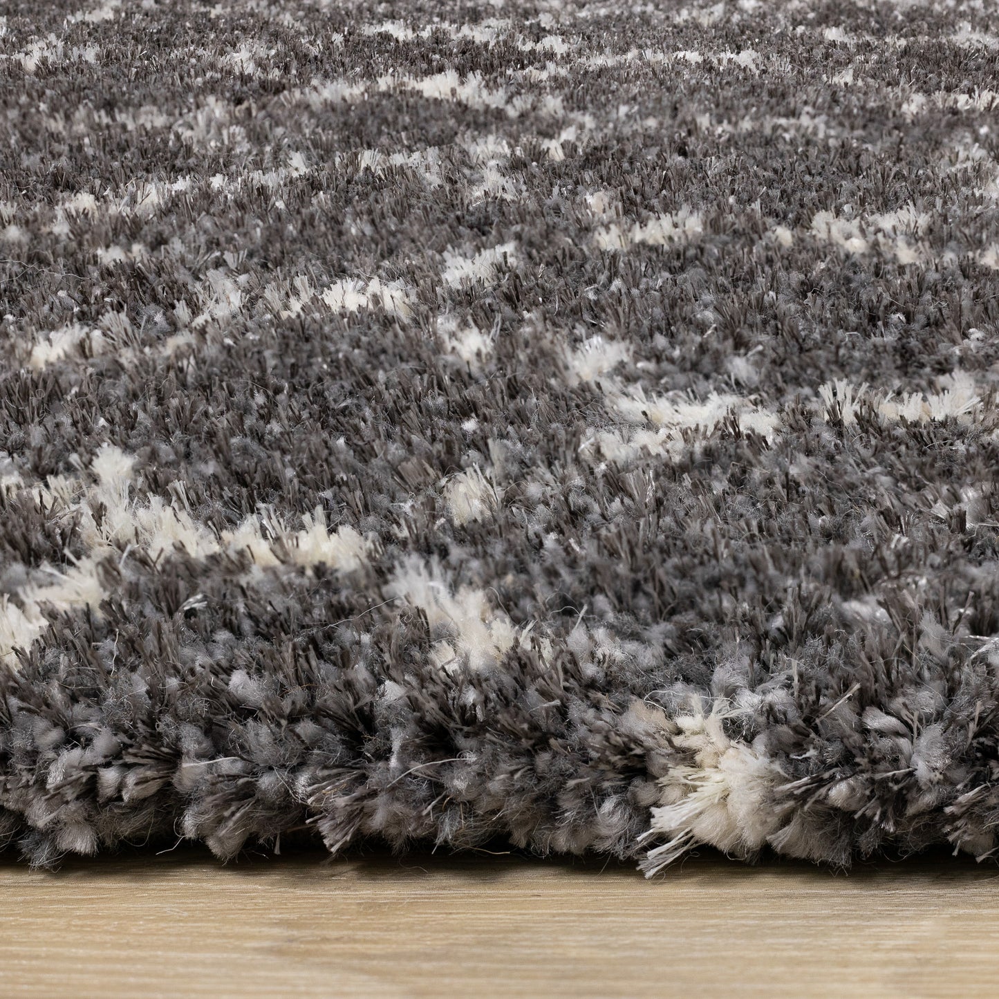 Alfombra gris elegante de transición