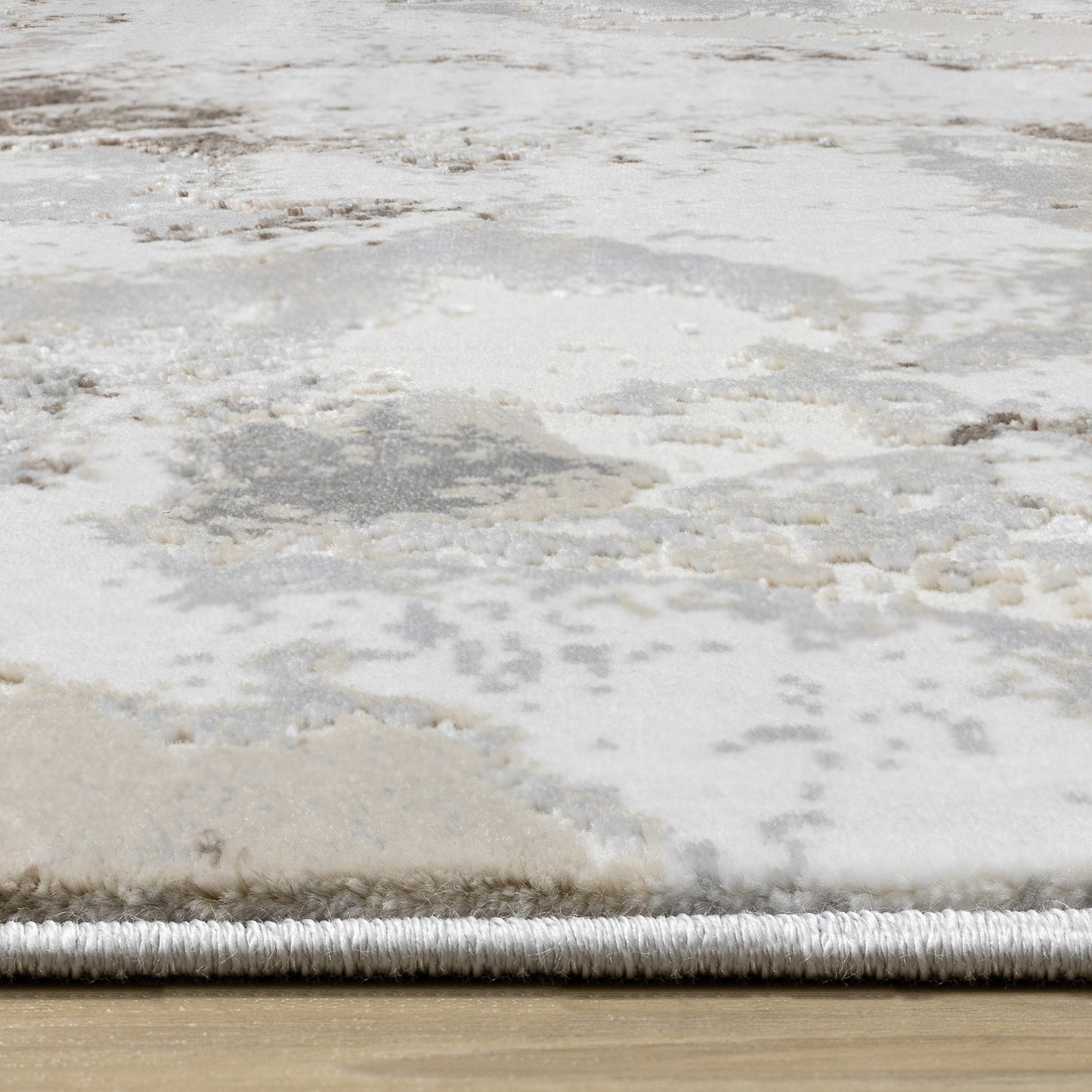 Tapis classique traditionnel à bordure taupe