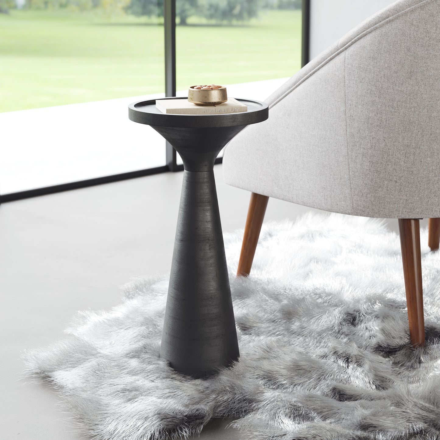 Side Table Black - Elegant & Durable Dining Table for Stylish Spaces