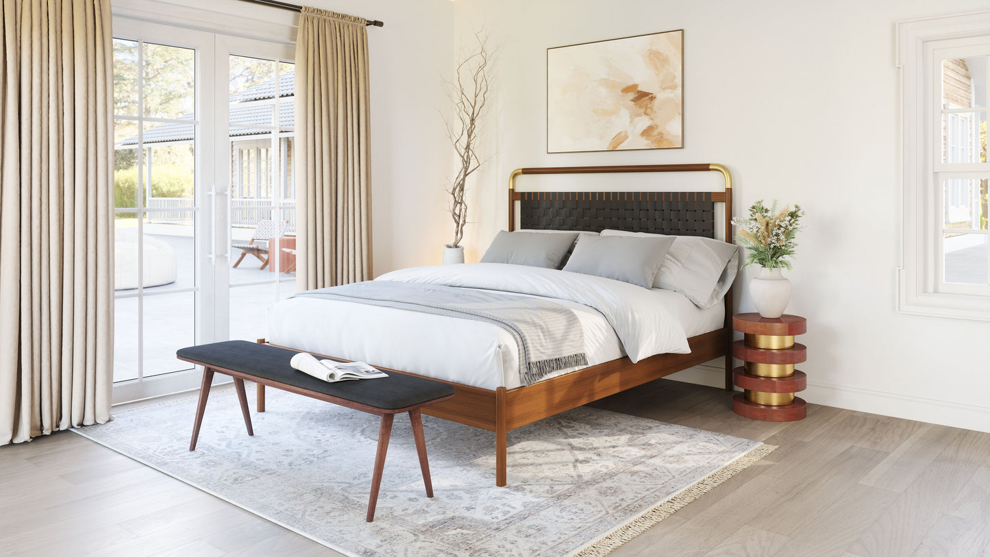 Side Table Walnut - Elegant & Durable Dining Table for Stylish Spaces