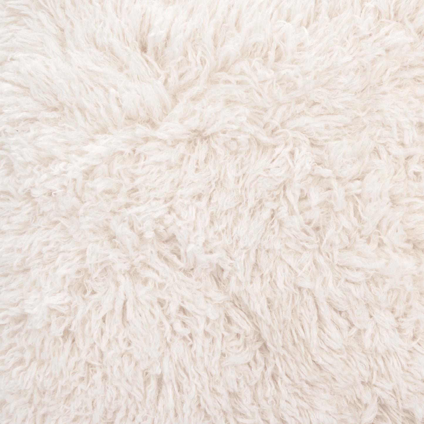 Accent Chair White - Modern & Ergonomic Seating for Home & Office