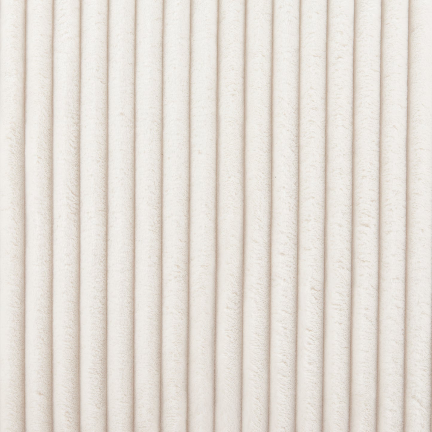 Accent Chair White - Modern & Ergonomic Seating for Home & Office