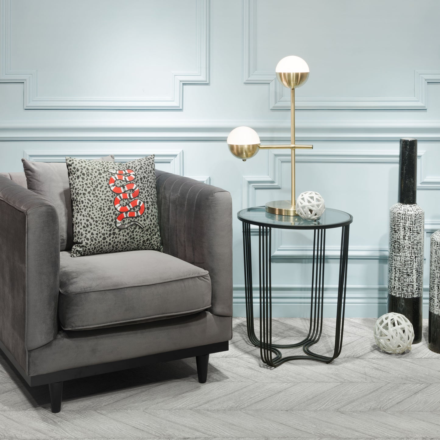 Table Lamp White & Bronze - Elegant & Durable Dining Table Lamp for Stylish Spaces