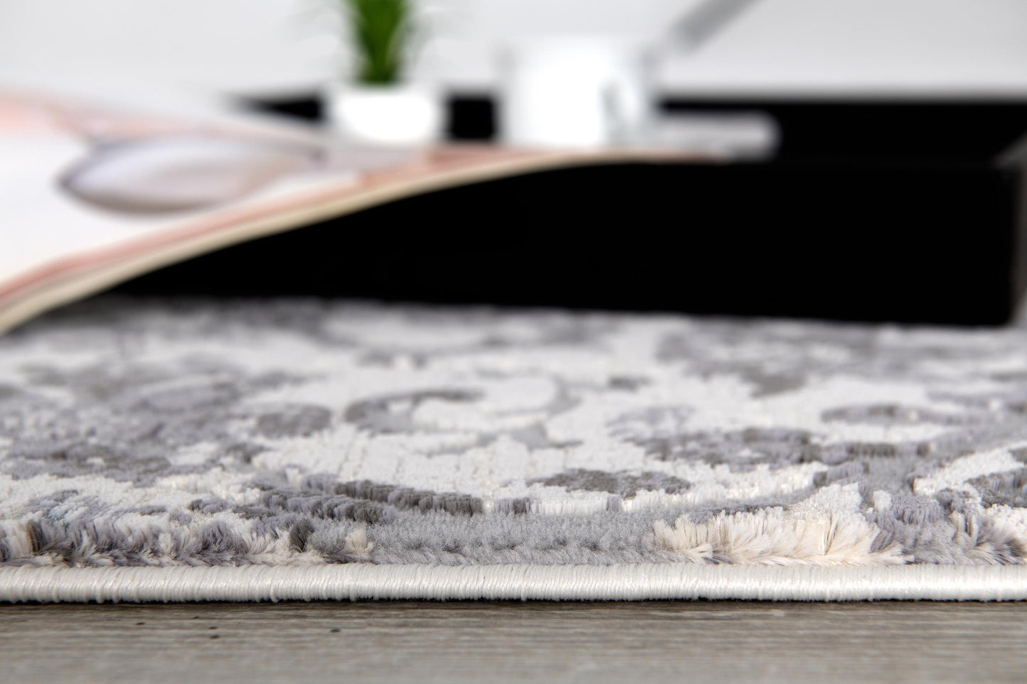 Alfombra floral moderna beige Oasis