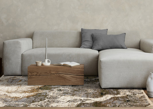 Alfombra contemporánea de color crema orgánico desgastado