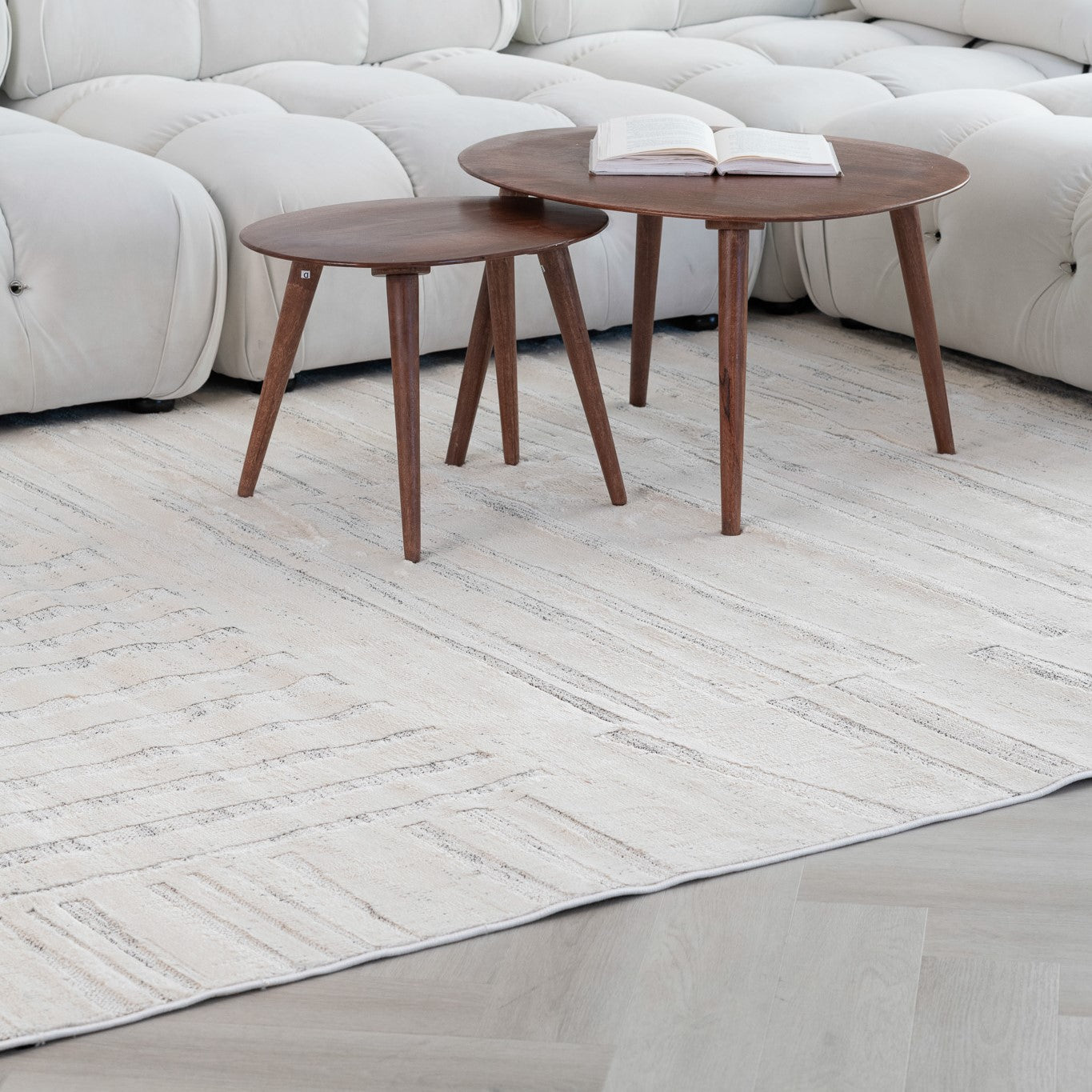 Tapis beige abstrait moderne Astra