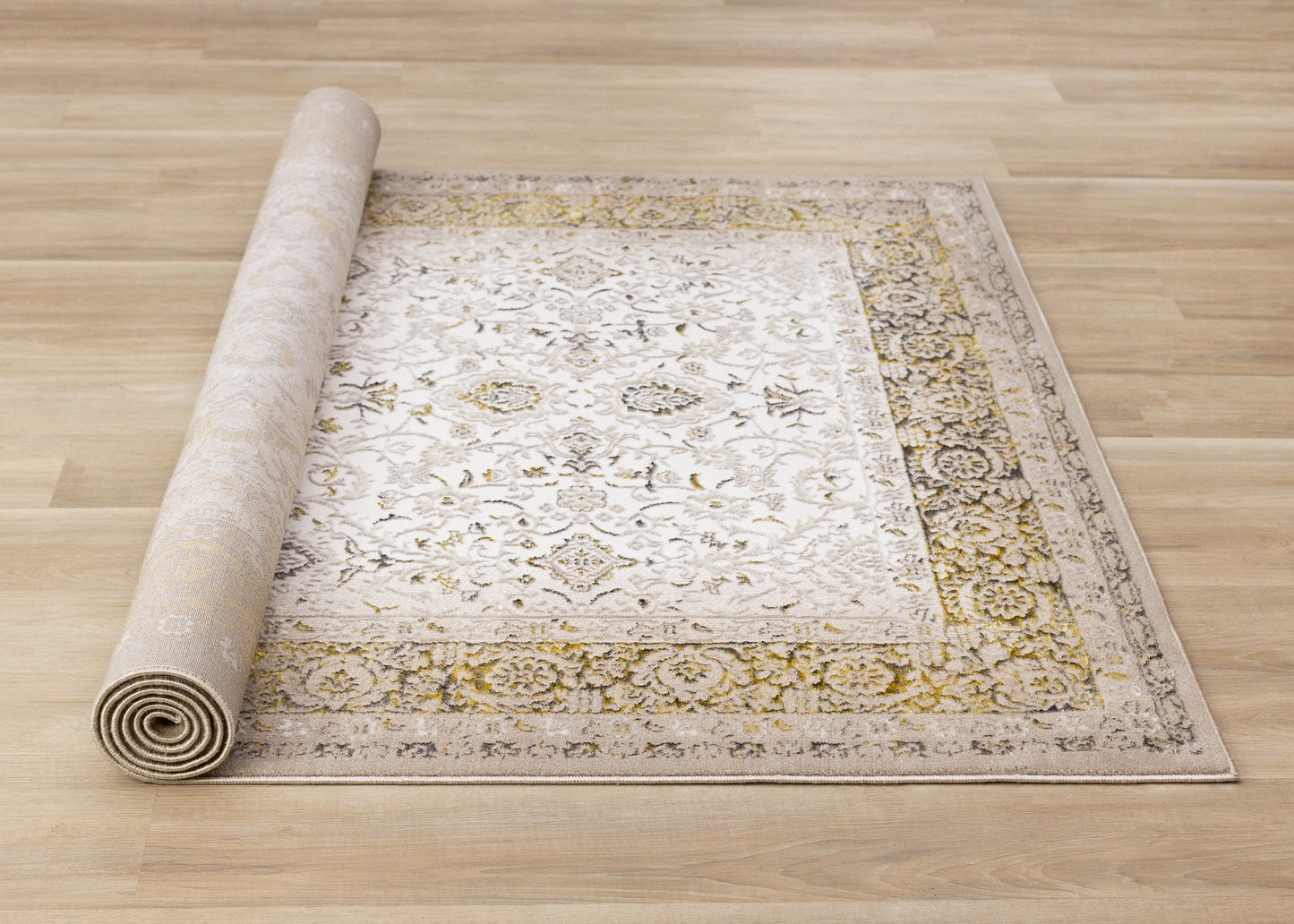Traditional Border Elegant Cream Area Rug