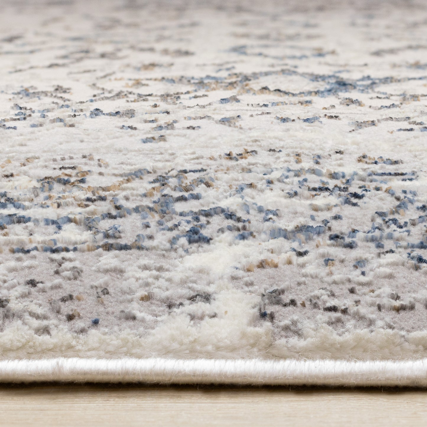Traditional Border Elegant Cream Area Rug