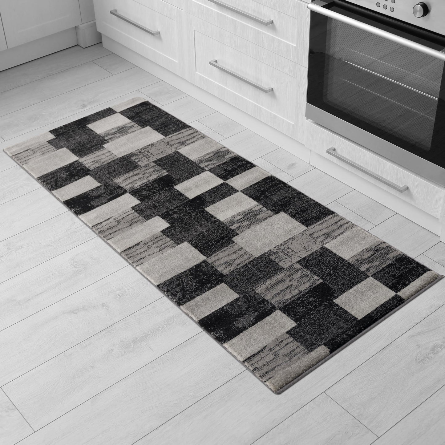 Montage Geometric Checkered Grey Rug