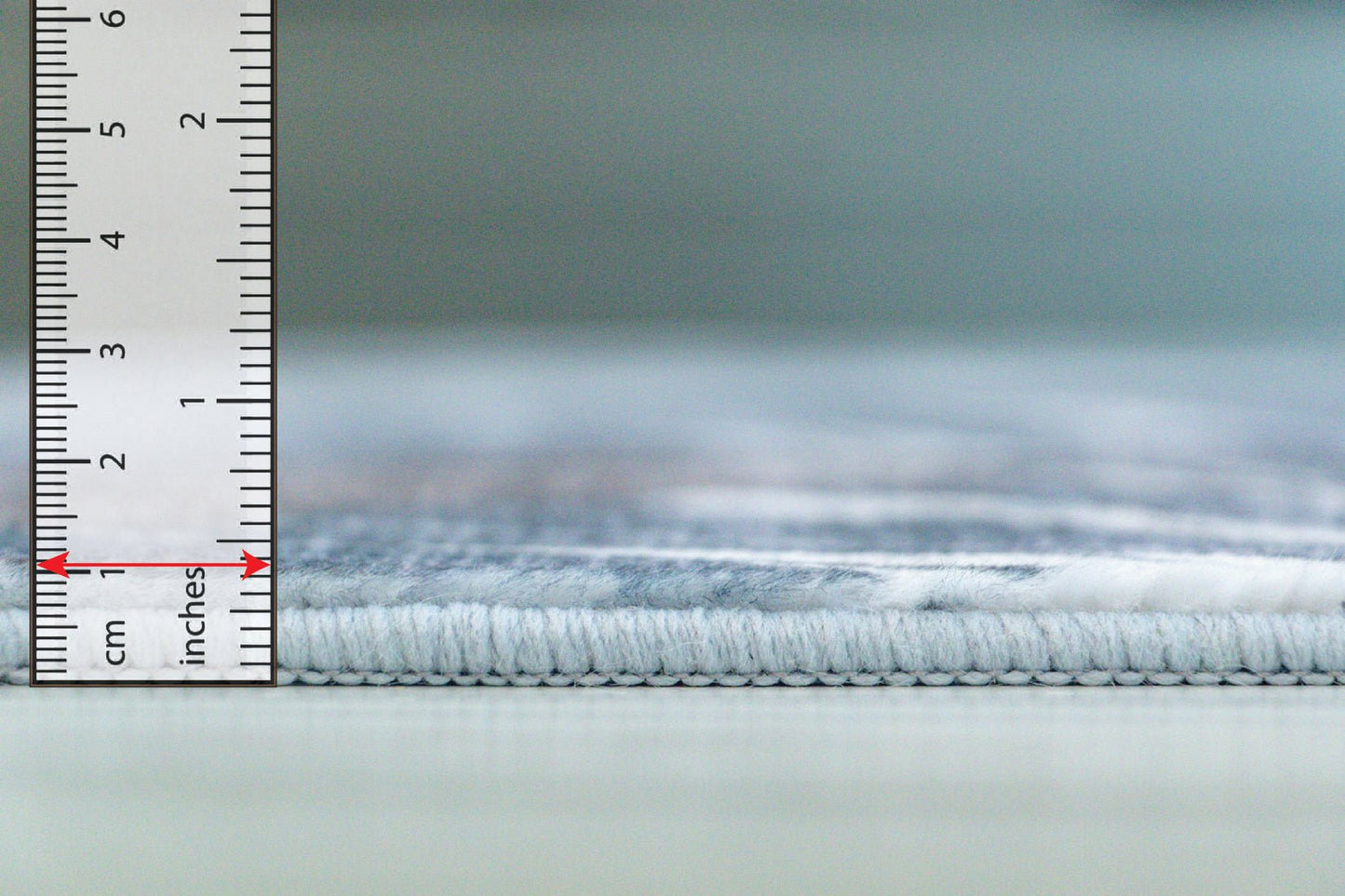 Zarin Oriental Traditional Black and Grey Indoor Rug