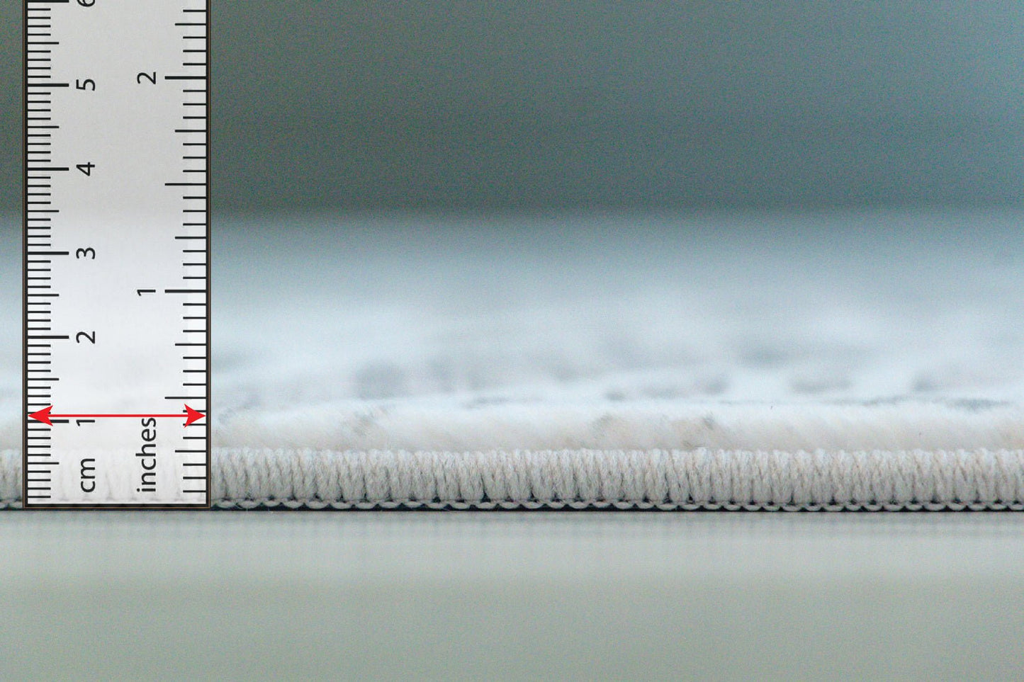 Tapis traditionnel marron vieilli Aruba