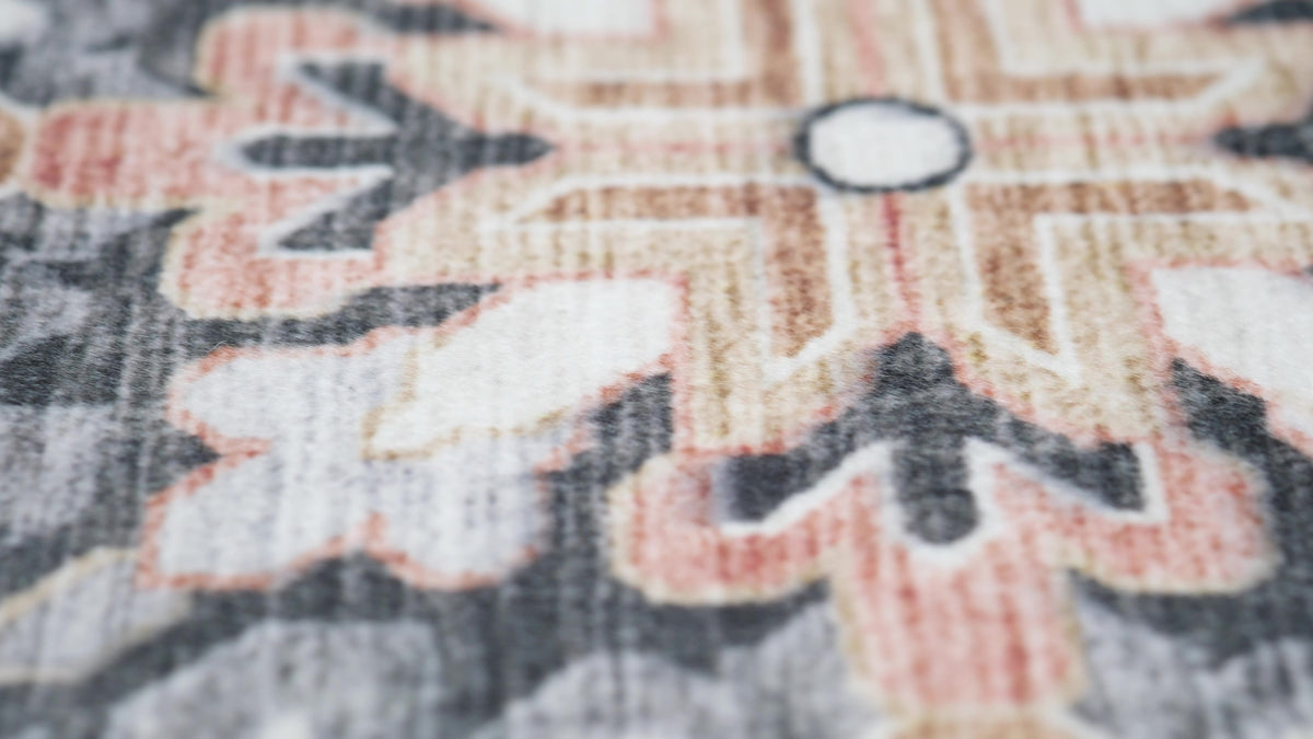 Roshin Medallion Traditional Cream and Gold Indoor Rug