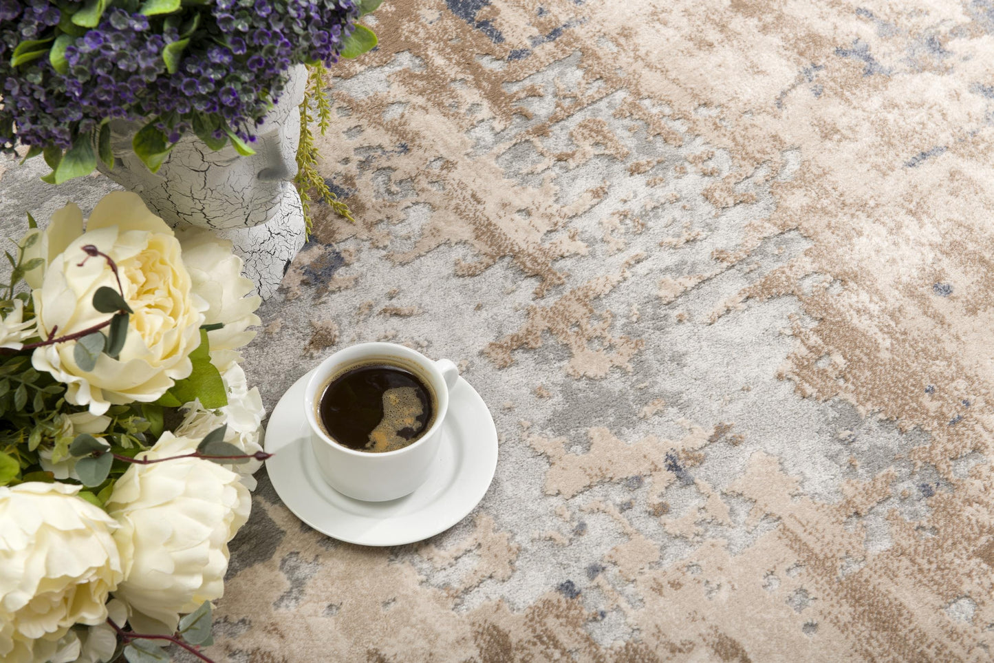 Elara Abstract Contemporary Grey and Beige Indoor Rug