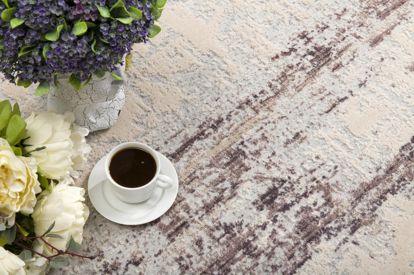 Vogue Abstract Contemporary Violet Rug