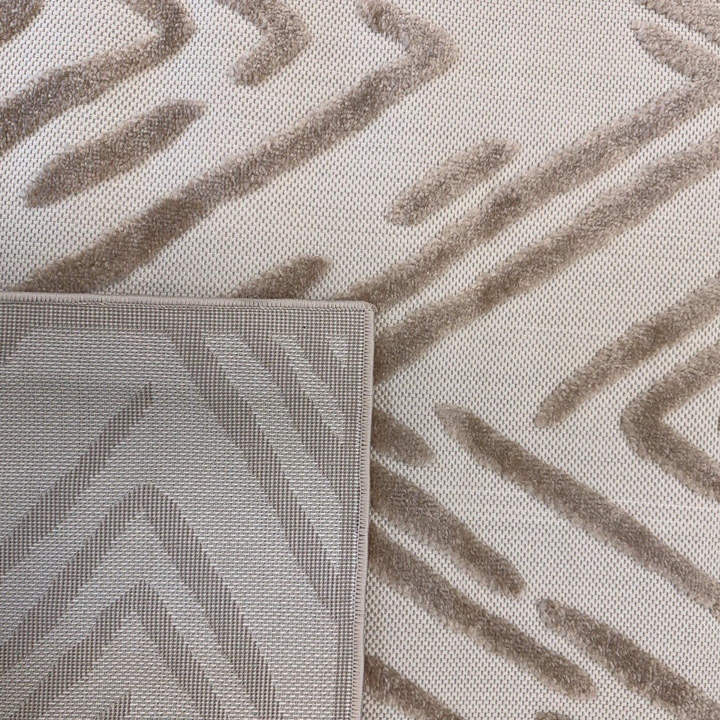 Seren Chevron Contemporary Grey and Beige Indoor Rug