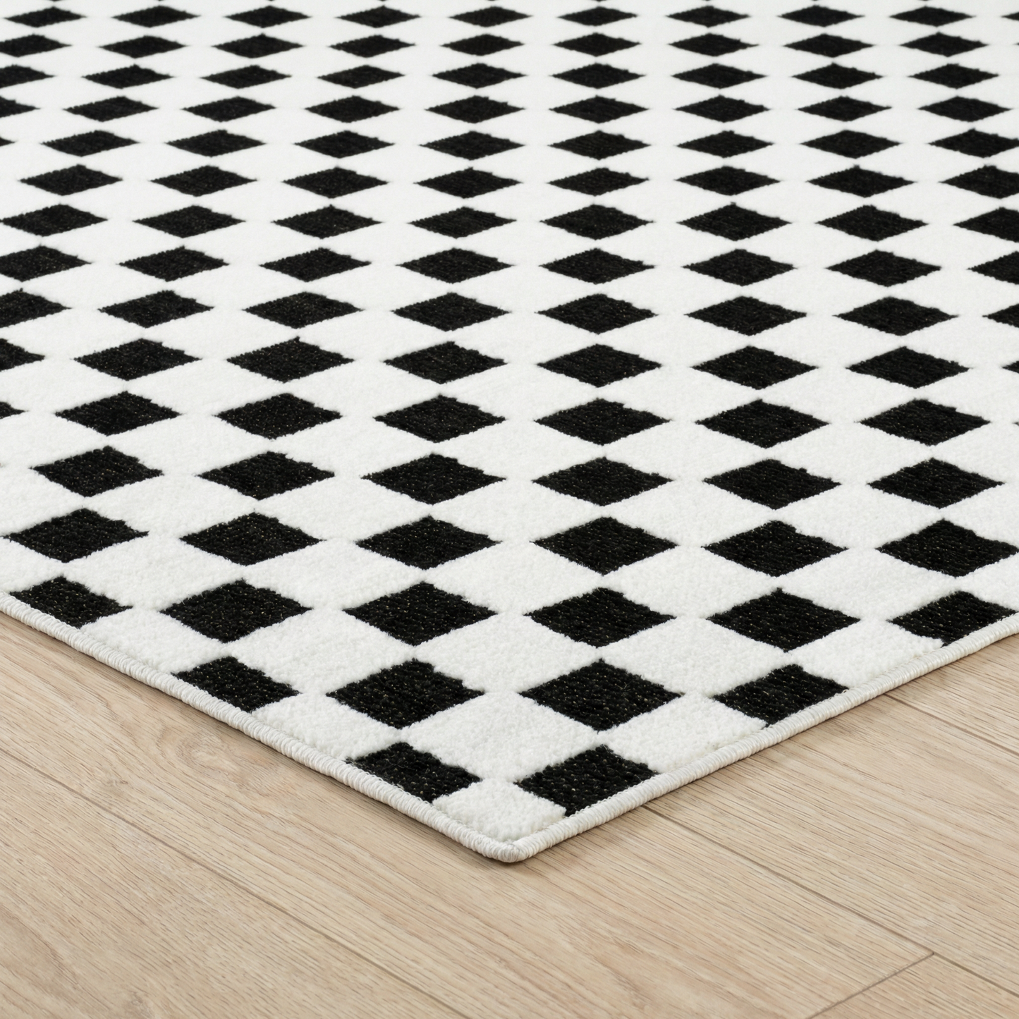 Misbah Checkered Contemporary Black and White Indoor Rug
