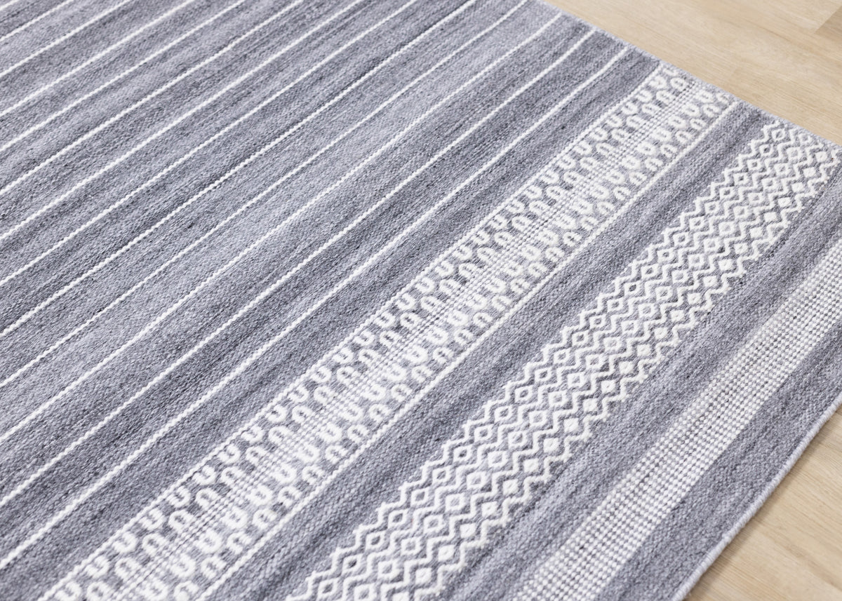 Contemporary Stripes Grey Area Rug