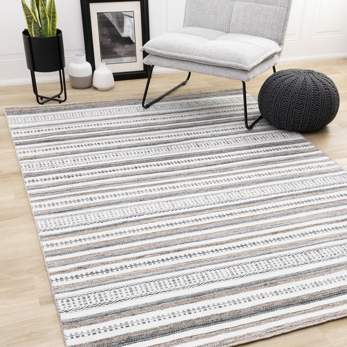 Tapis blanc tribal du sud-ouest