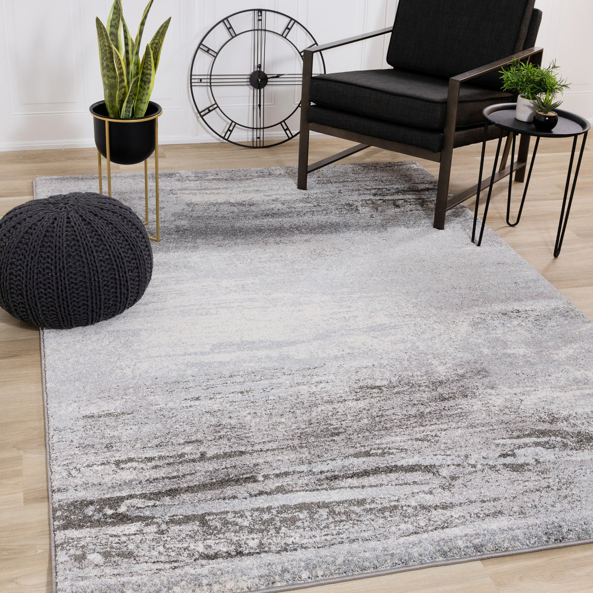 Tapis bleu vieilli contemporain