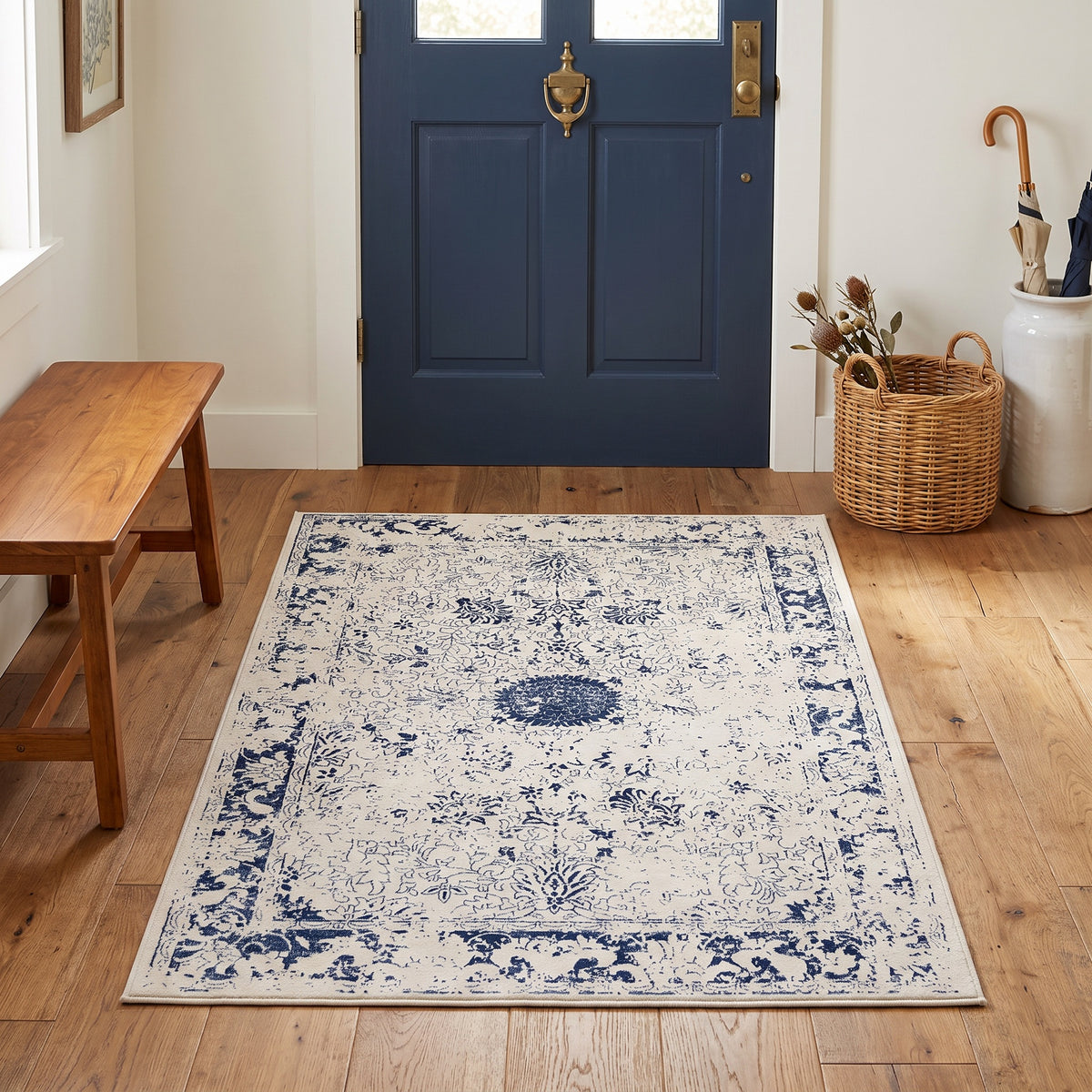 Naveen Floral Medallion Contemporary Navy Blue and Cream Indoor Rug