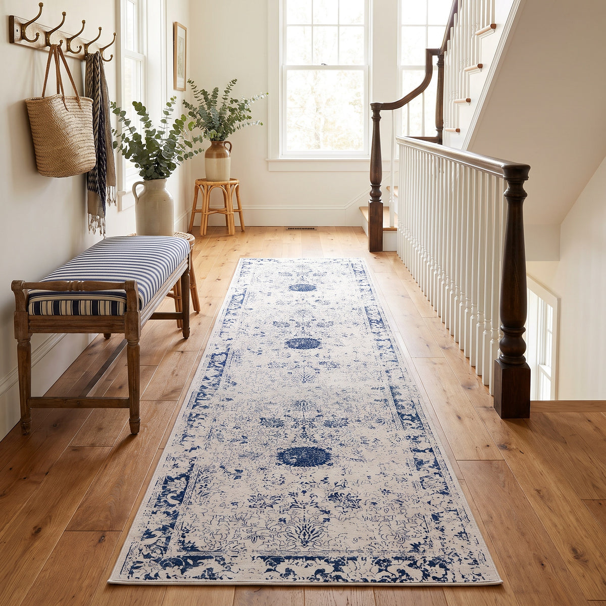 Naveen Floral Medallion Contemporary Navy Blue and Cream Indoor Rug