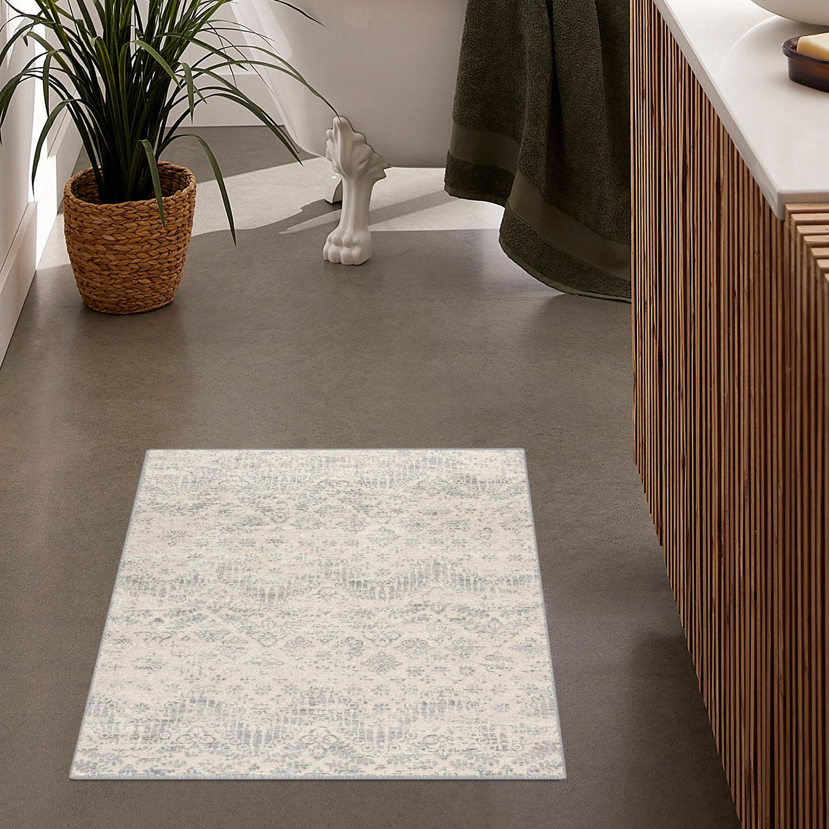 Liora Damask Traditional Grey Indoor Rug