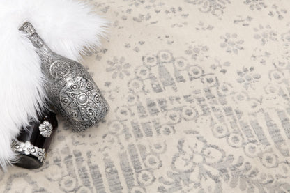 Liora Damask Traditional Grey Indoor Rug