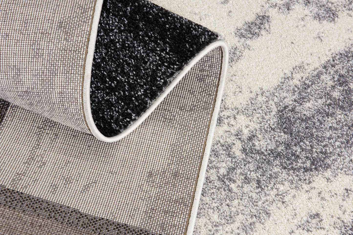 Nova Geometric Contemporary Black Rug