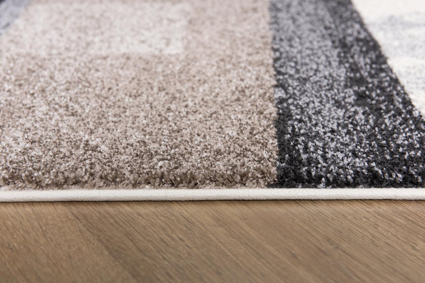 Nova Geometric Contemporary Black Rug