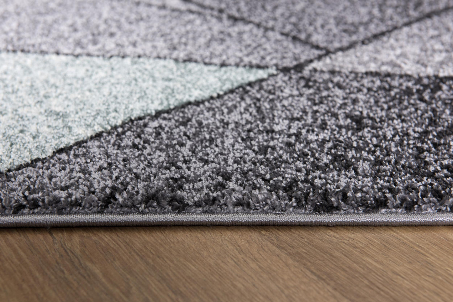Nova Geometric Contemporary Grey Rug