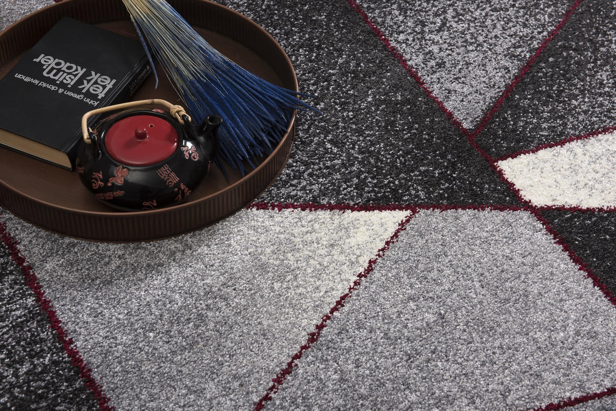Nour Geometric Contemporary Grey and Red Indoor Rug