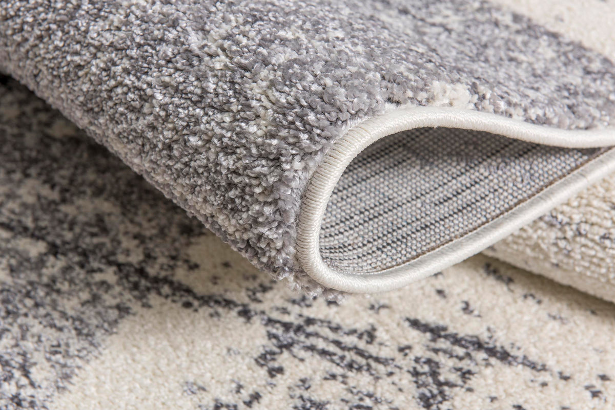 Prana Checkered Contemporary White and Grey Indoor Rug