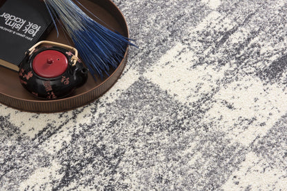 Prana Checkered Contemporary White and Grey Indoor Rug