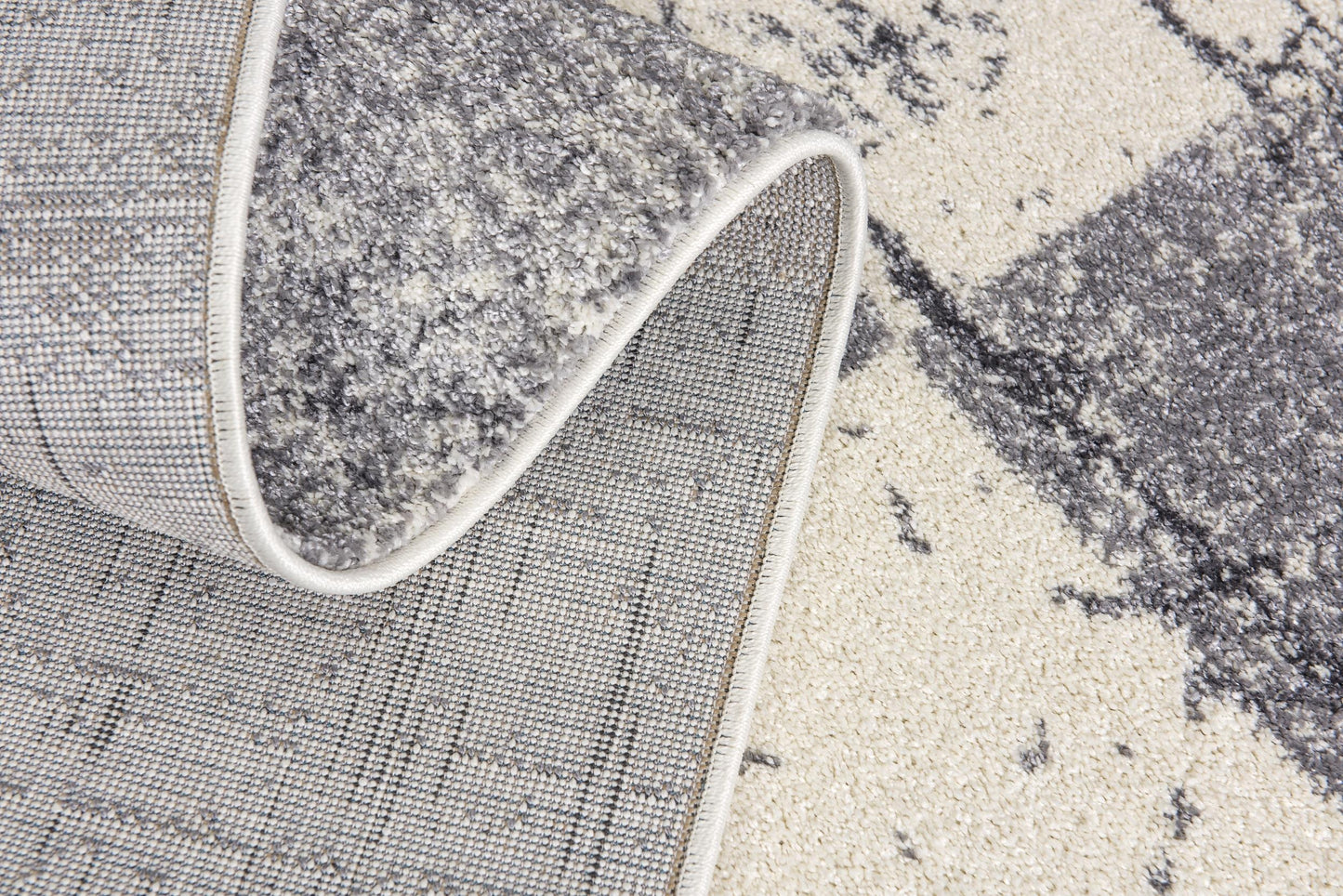 Prana Checkered Contemporary White and Grey Indoor Rug