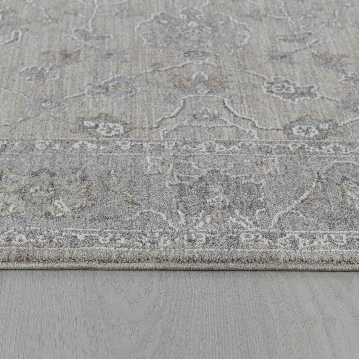 Safiya Floral Medallion Traditional Cream and Grey Indoor Rug