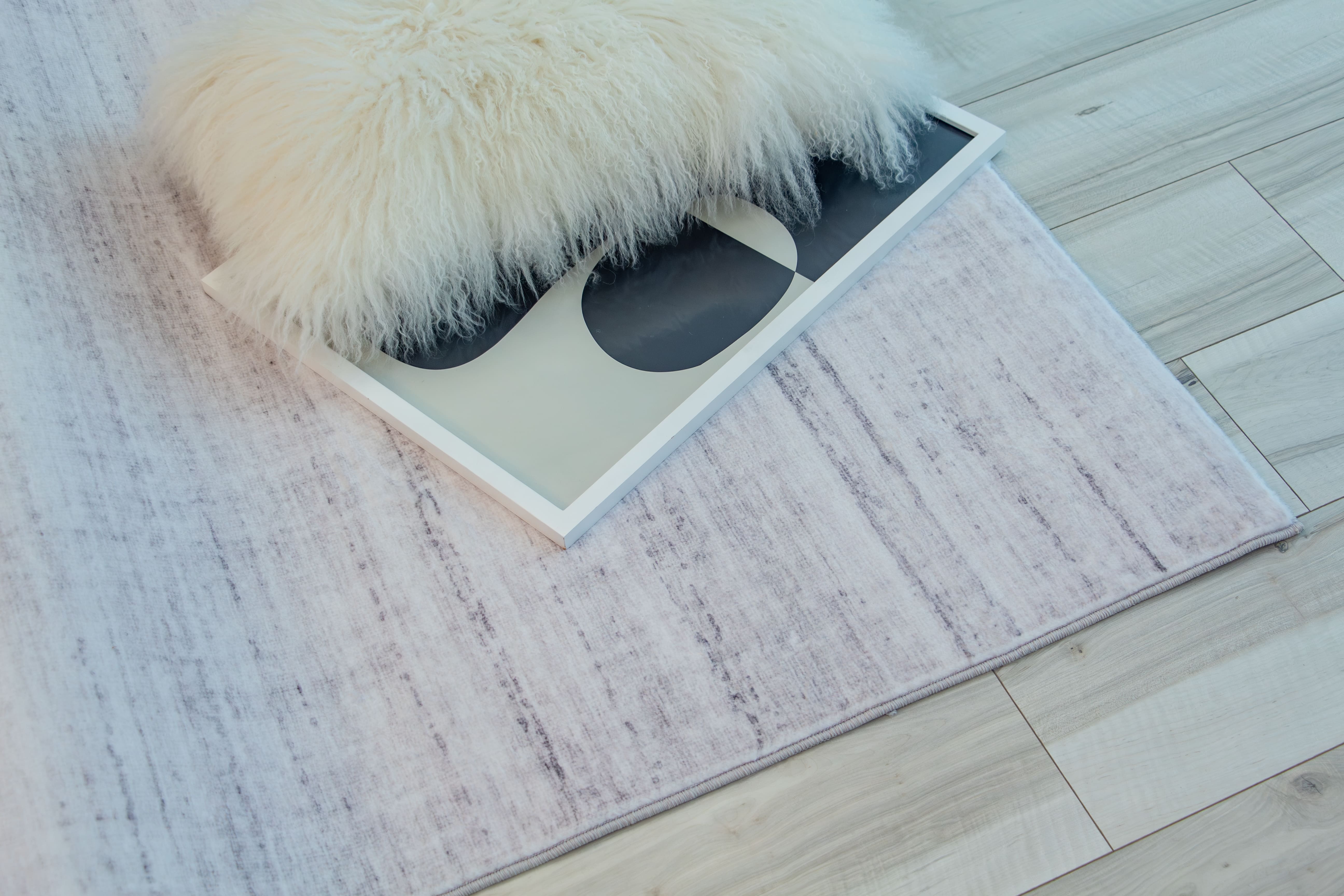 Minimalist Abstract Indoor Area Rug