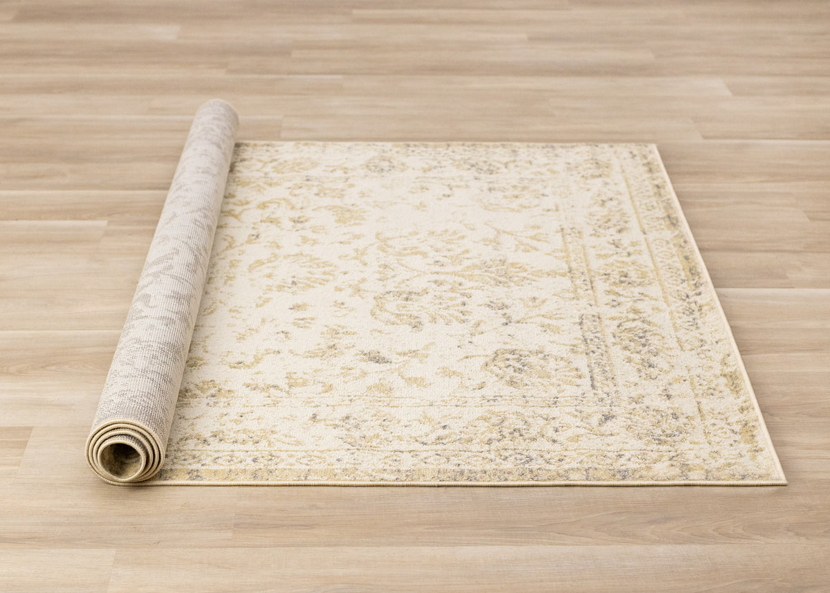 Classic Traditional Cream Area Rug