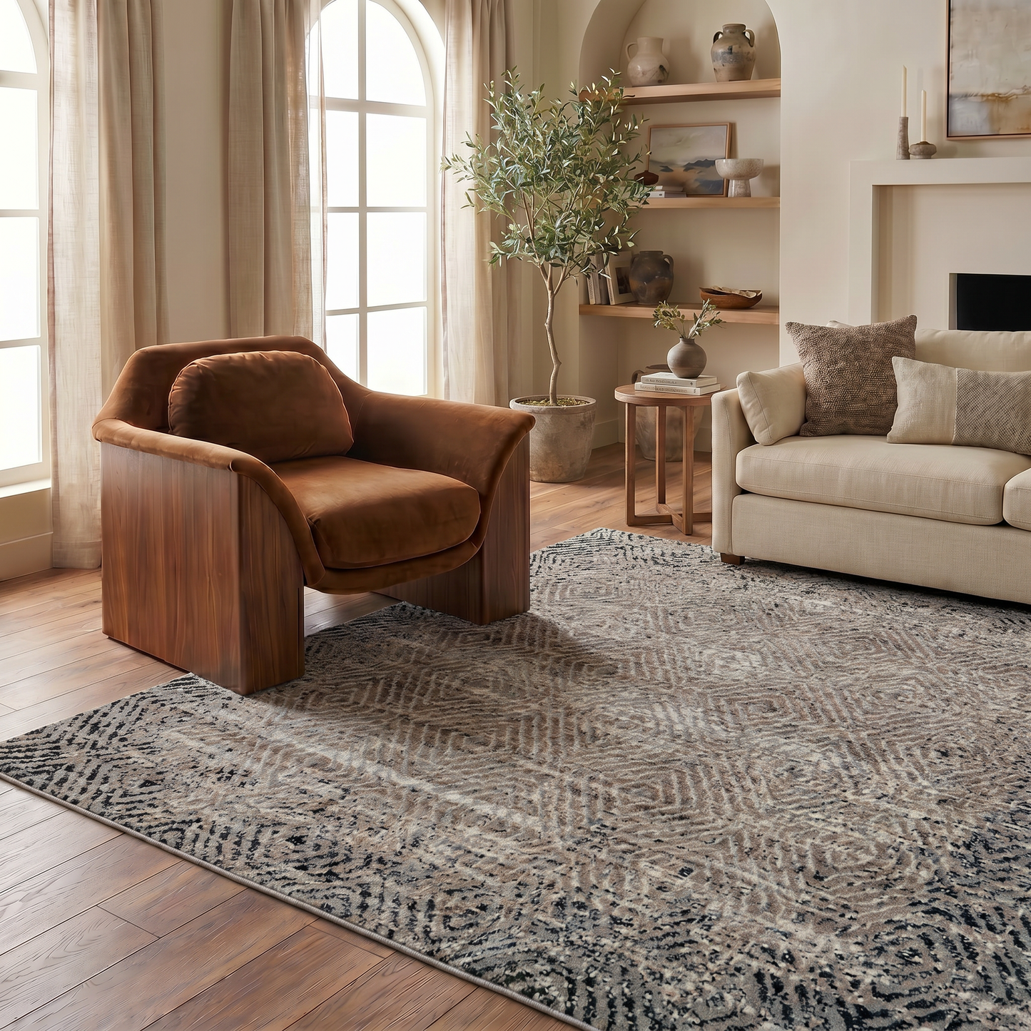 Ihsan Geometric Traditional Brown and Black Indoor Rug