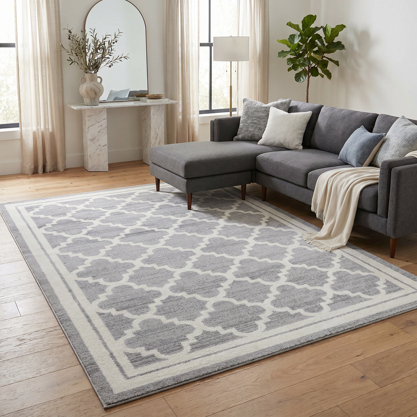 Kaya Trellis Traditional Grey Indoor Rug