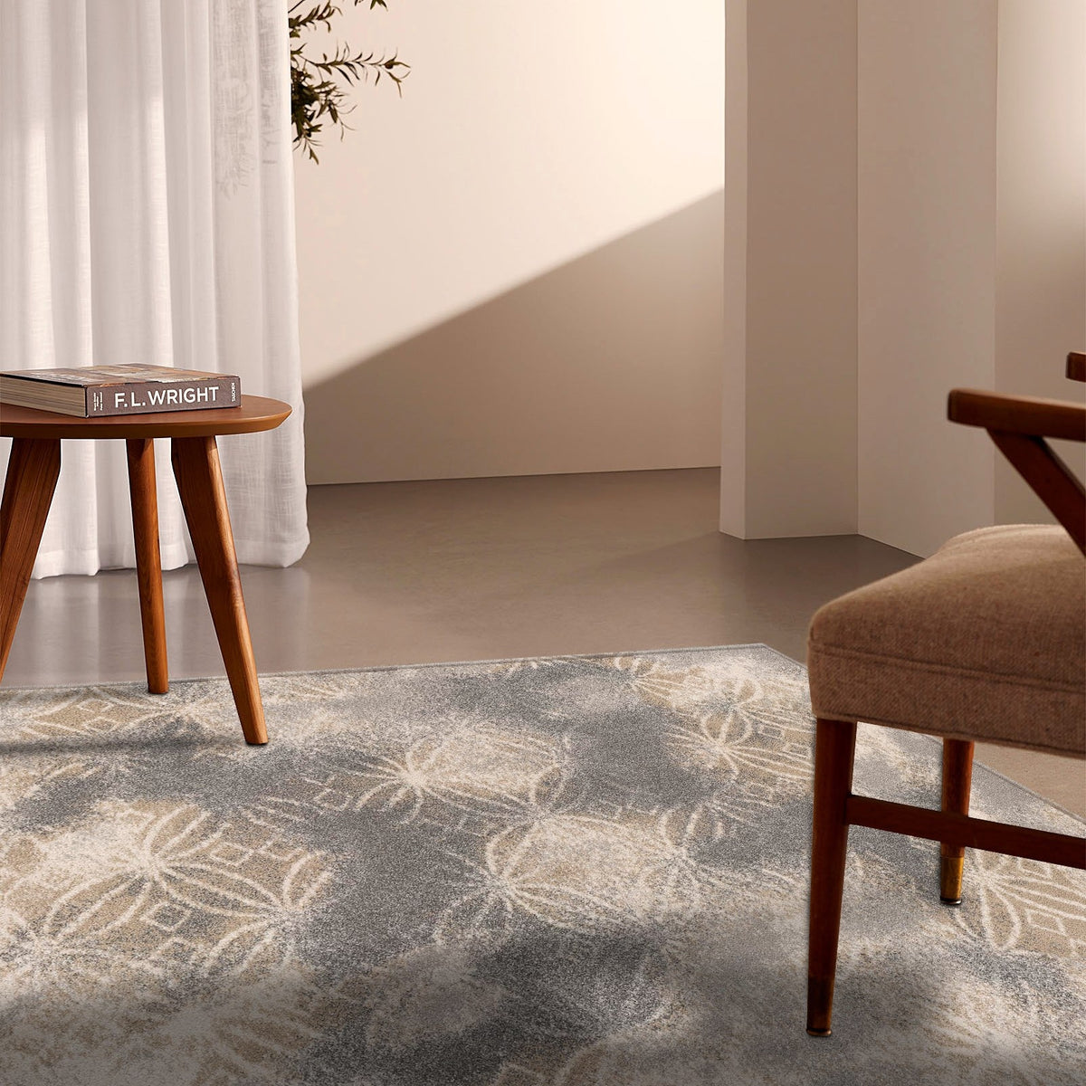 Layla Distressed Lattice Traditional Grey and Brown Indoor Rug