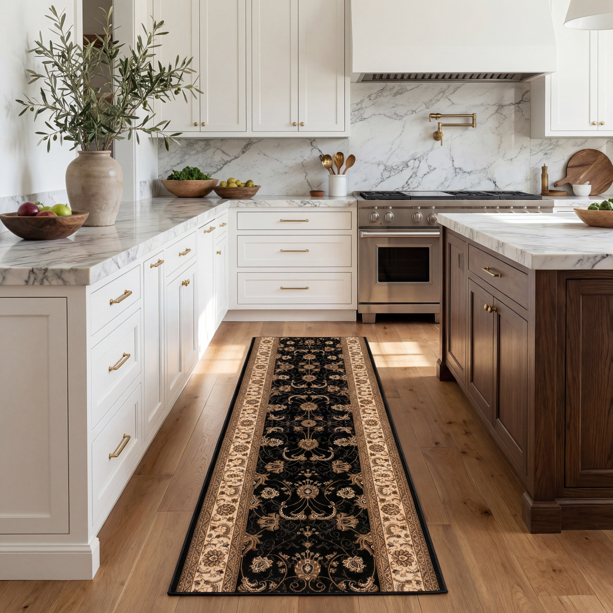 Fayez Persian Medallion Traditional Cream and Black Indoor Rug
