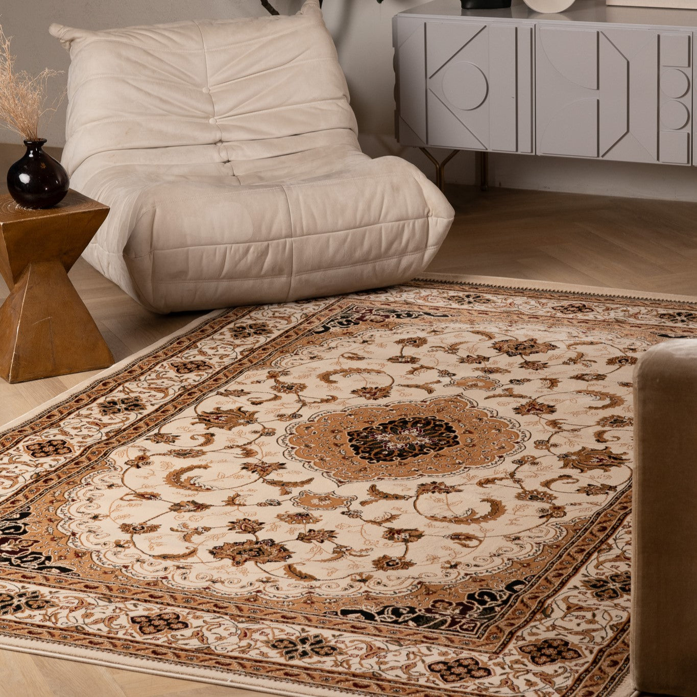 Majestic Persian Traditional Beige Rug