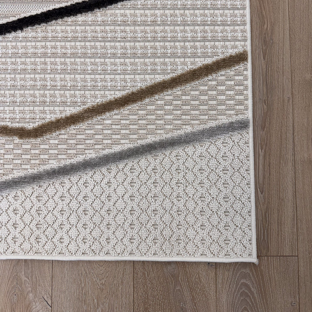 Elysia Chevron Comtemporary Beige and Grey Indoor Rug
