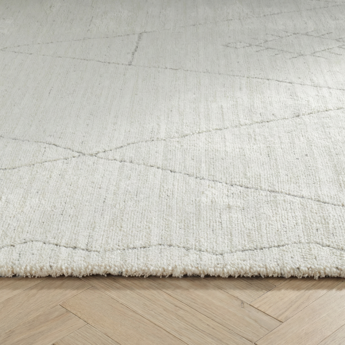 Nivara Boho Contemporary Beige and Cream Indoor Rug