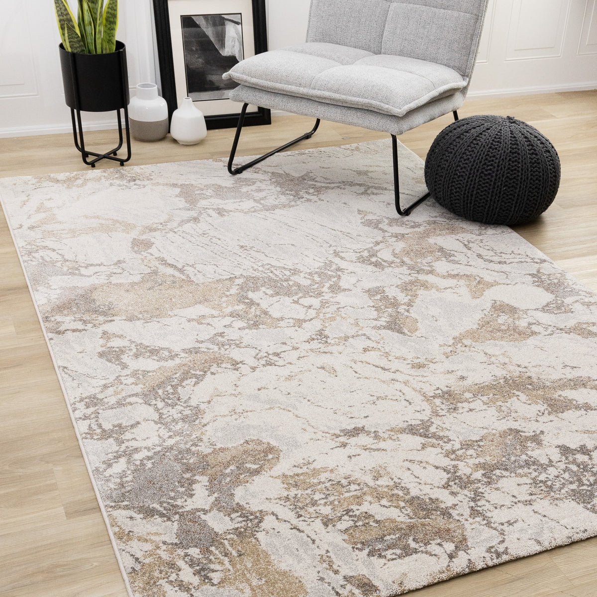 Contemporary Distressed White Area Rug