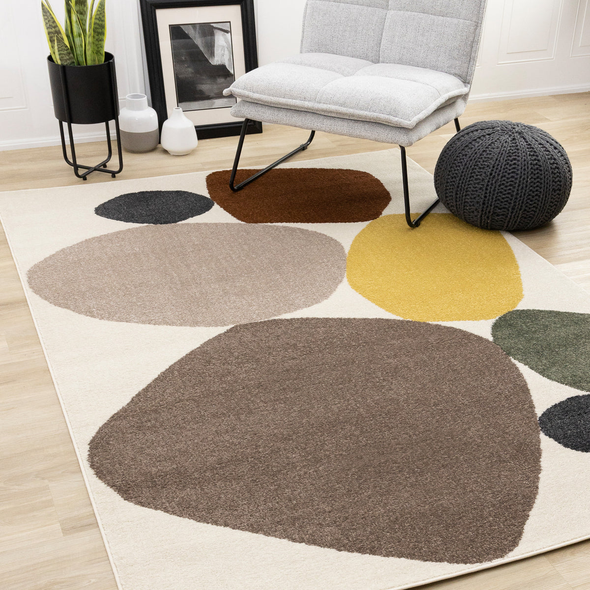 Tapis géométrique artistique ton sur ton/uni crème