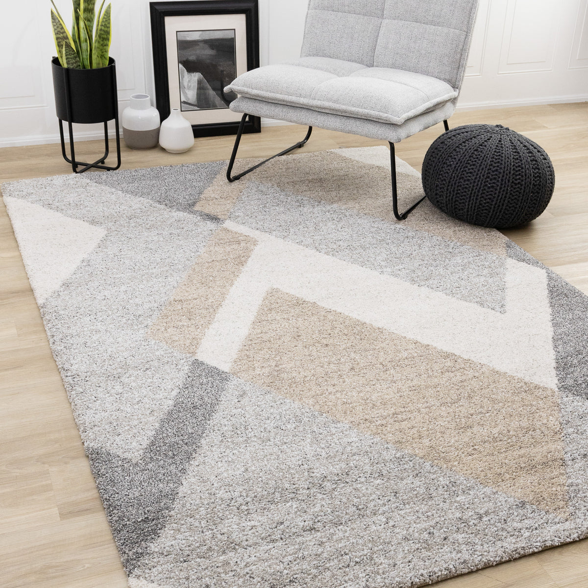 Alfombra geométrica contemporánea gris