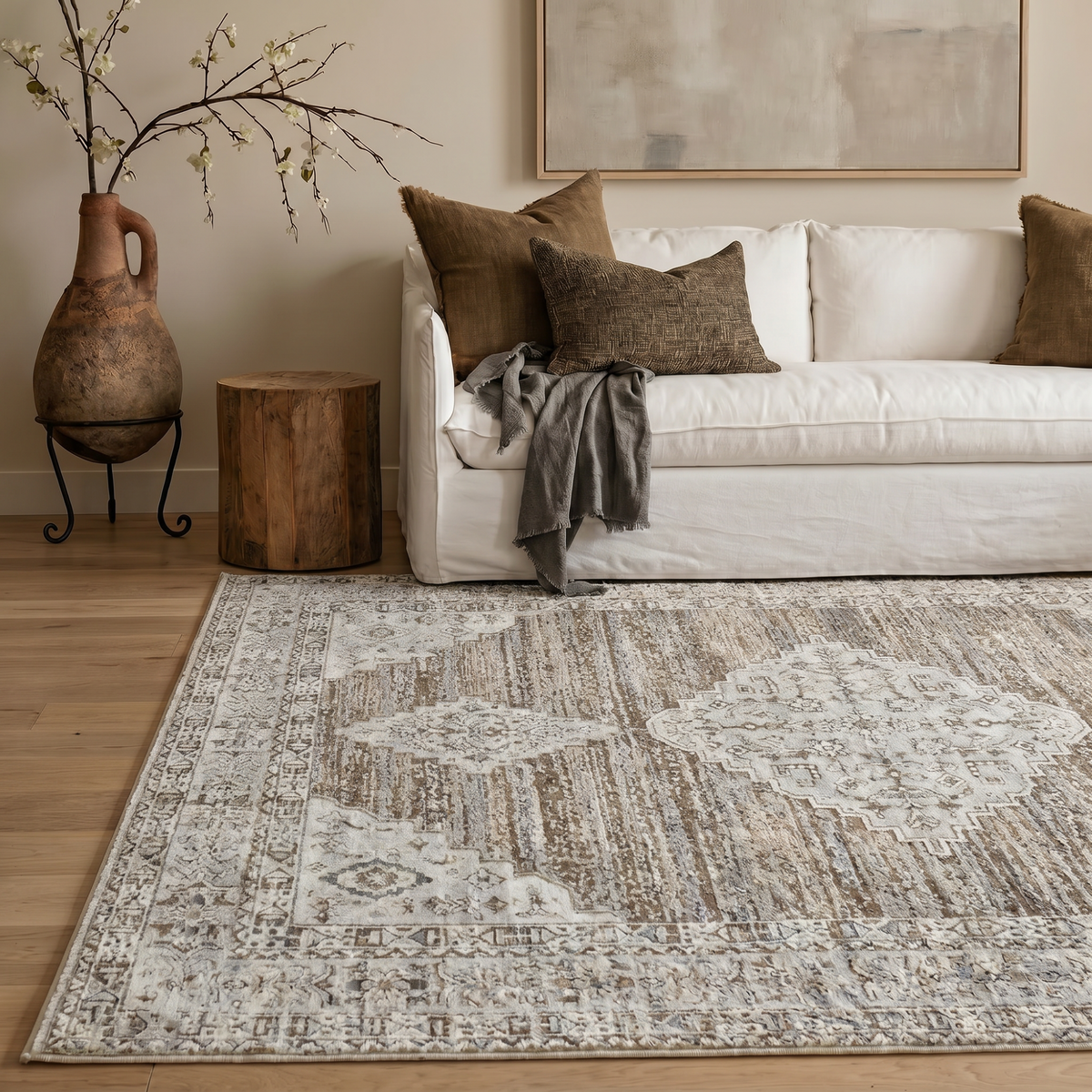 Anara Classic Medallion Traditional Beige and Brown Indoor Rug